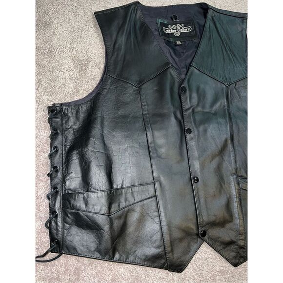 Men’s Motorcycle Leather Vest Painted/Lace Sides size 56 3X - Picture 4 of 12